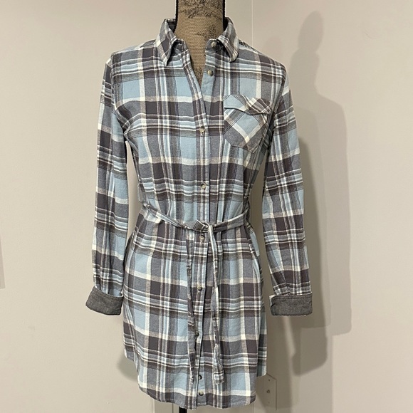 Legendary Whitetails Dresses & Skirts - Legendary Whitetails Open Spaces Blue and Gray Plaid flannel Shirt Dress Small